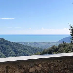  Appartamento Papiriana La Casa Del Borgo_ Breathtaking Sea Wiew